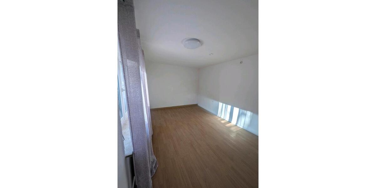 WG-ZIMMER SCHLAFPLÄTZE 4 zimmer