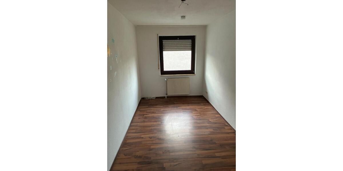 Etagenwohnung Bad Pyrmont - 3 Zimmer, 74 m&sup2;, 580&euro; | Angebot:26335557