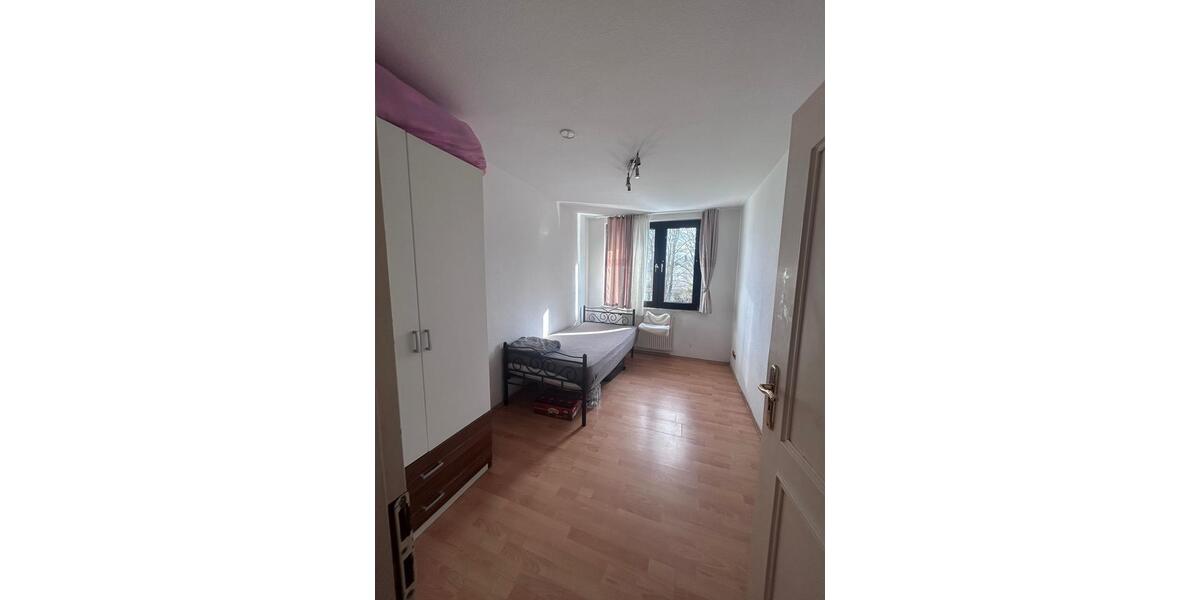 Etagenwohnung Stolberg (Rhld.) Büsbach - 4 Zimmer, 80 m&sup2;, 790&euro; | Angebot:25369282