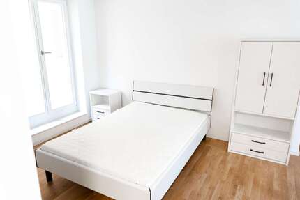 Wohnung Bayreuth Südwestliche Innenstadt - 1 Zimmer, 50 m&sup2;, 700&euro; | Angebot:26030065