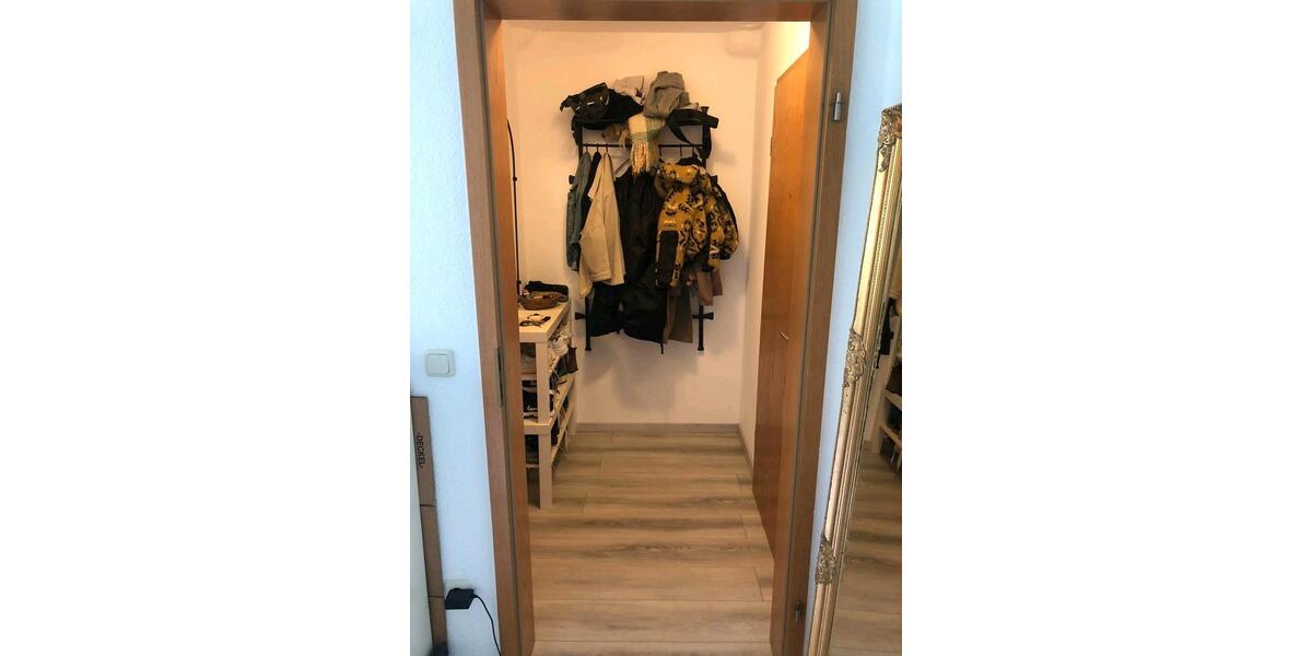 Etagenwohnung Buseck - 1 Zimmer, 26 m&sup2;, 240&euro; | Angebot:26447842