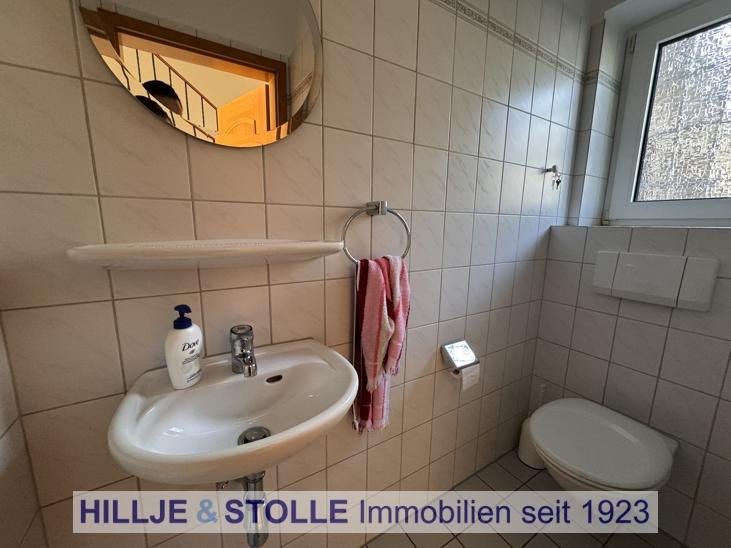 Einfamilienhaus Rastede - 6 Zimmer, 157 m&sup2;, 1.500&euro; | Angebot:25918933