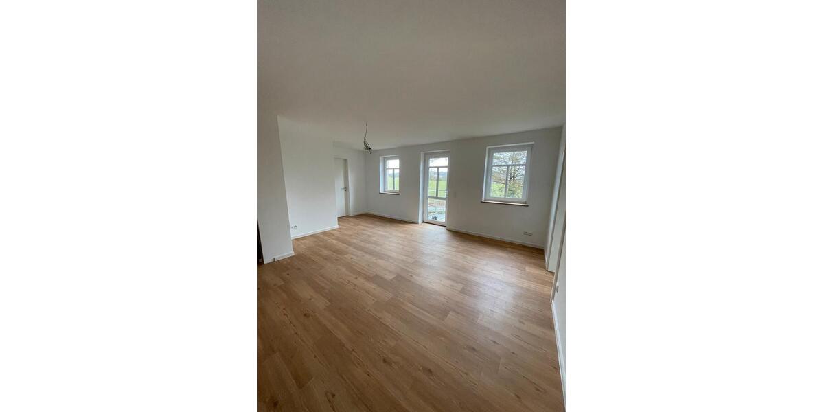 Etagenwohnung Ostercappeln - 2 Zimmer, 85 m&sup2;, 885&euro; | Angebot:25289746
