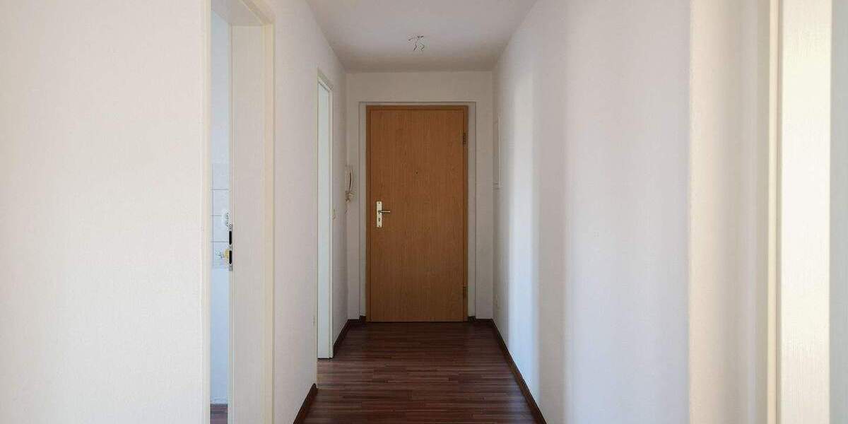 Etagenwohnung Hoyerswerda Knappenrode - 2 Zimmer, 53 m&sup2;, 299&euro; | Angebot:25670476