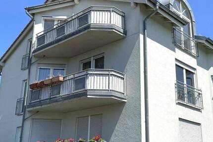 Wohnung Radebeul Niederlößnitz - 3 Zimmer, 69 m&sup2;, 810&euro; | Angebot:26713093