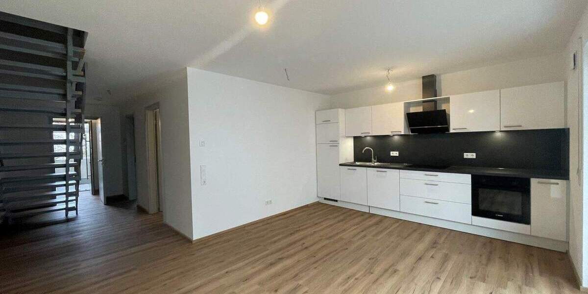 Etagenwohnung Ravensburg Innenstadt - 3 Zimmer, 96 m&sup2;, 1.450&euro; | Angebot:25745024