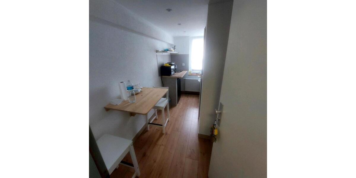 Etagenwohnung Friedberg (Hessen) - 1 Zimmer, 20 m&sup2;, 700&euro; | Angebot:26593146