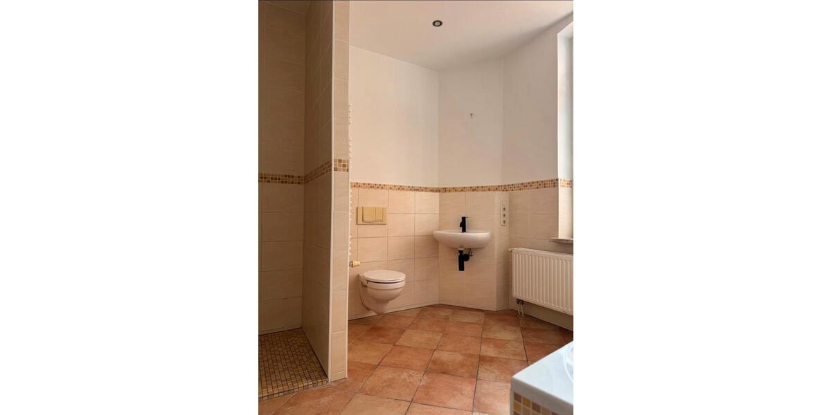 Etagenwohnung Köthen (Anhalt) - 3 Zimmer, 87 m&sup2;, 830&euro; | Angebot:26532598