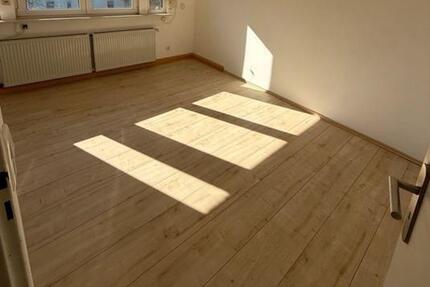 4- Zimmer Wohnung • stadtnah • DG • sofort frei 4 zimmer