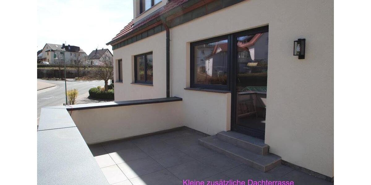Etagenwohnung Külsheim - 4 Zimmer, 136 m&sup2;, 1.140&euro; | Angebot:26083479