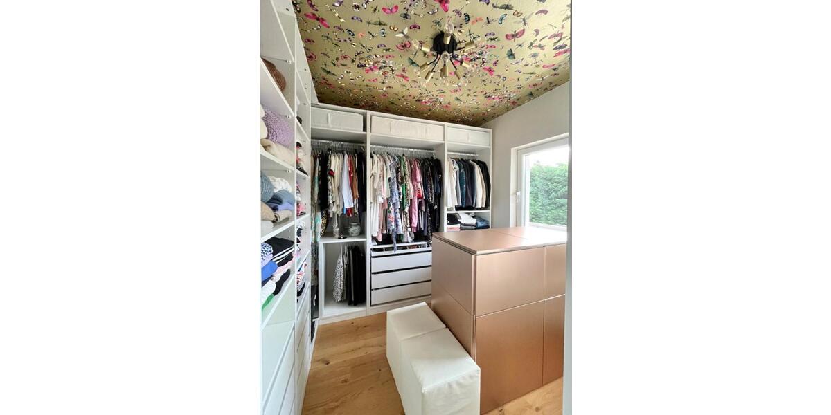 Wohnen auf Zeit Oberursel (Taunus) - 5 Zimmer, 195 m&sup2;, 950&euro; | Angebot:24784201