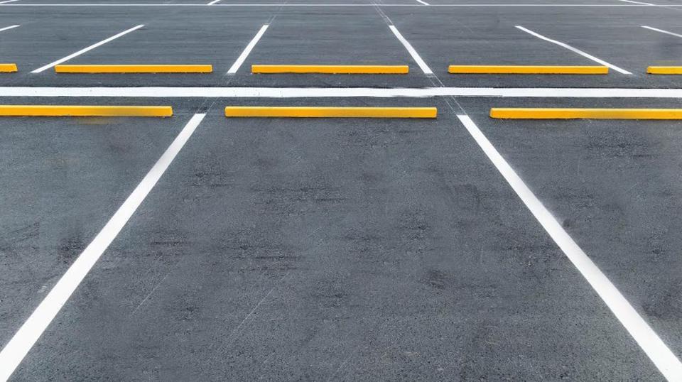 Garagen / Stellplätze Saalfeld (Saale) - 25&euro; | Angebot:17616926