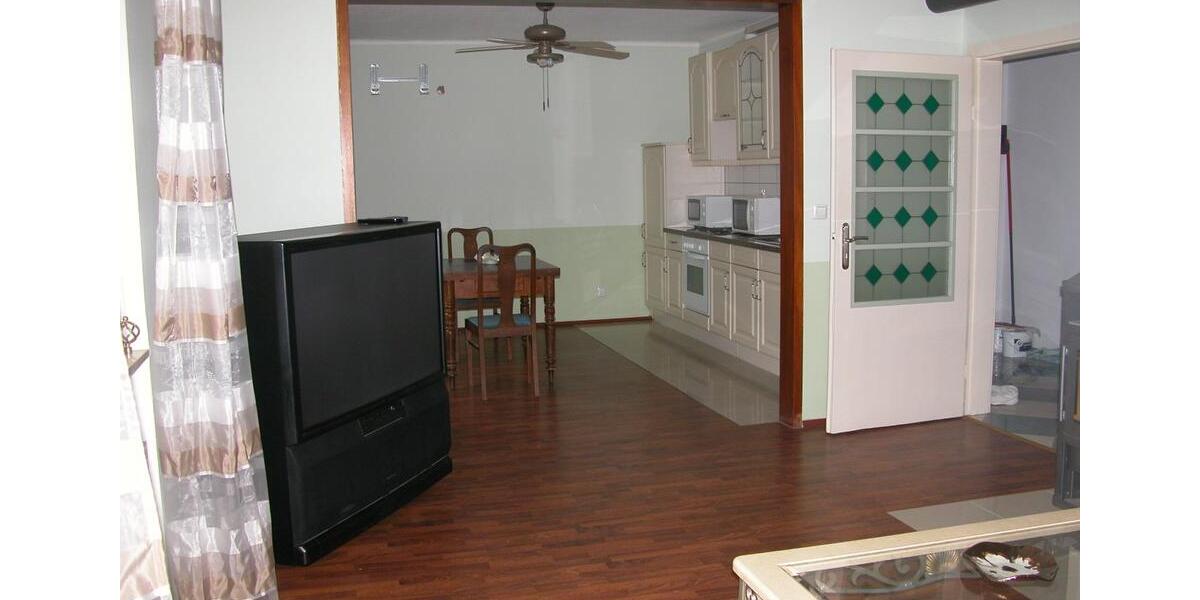 Erdgeschoßwohnung Viernheim - 4 Zimmer, 100 m&sup2;, 1.100&euro; | Angebot:25146077