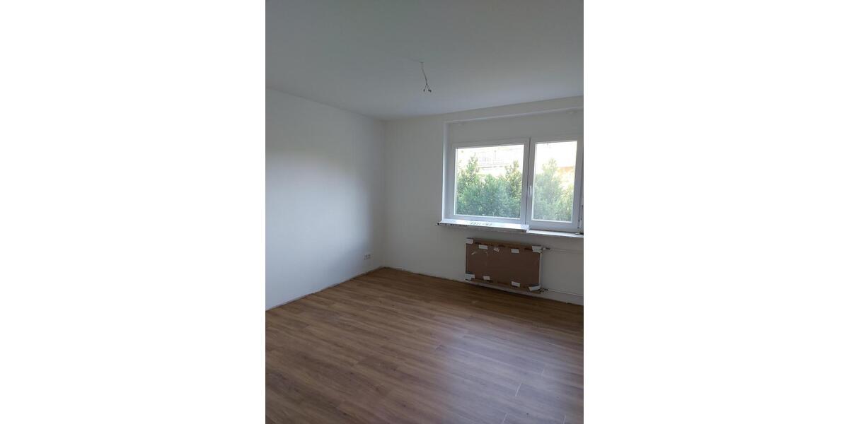 Etagenwohnung Lorsch - 3 Zimmer, 95 m&sup2;, 1.140&euro; | Angebot:26636438