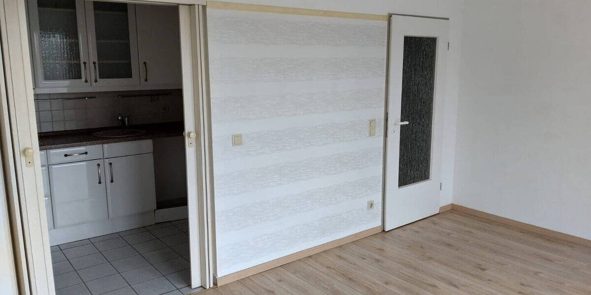 Etagenwohnung Dessau-Roßlau Roßlau - 2 Zimmer, 47 m&sup2;, 335&euro; | Angebot:26286963