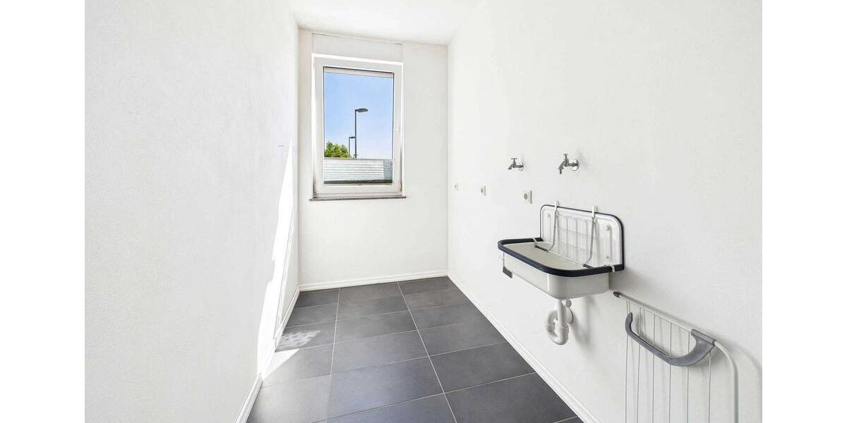 Einfamilienhaus Wittlich - 3 Zimmer, 215 m&sup2;, 1.750&euro; | Angebot:23230082