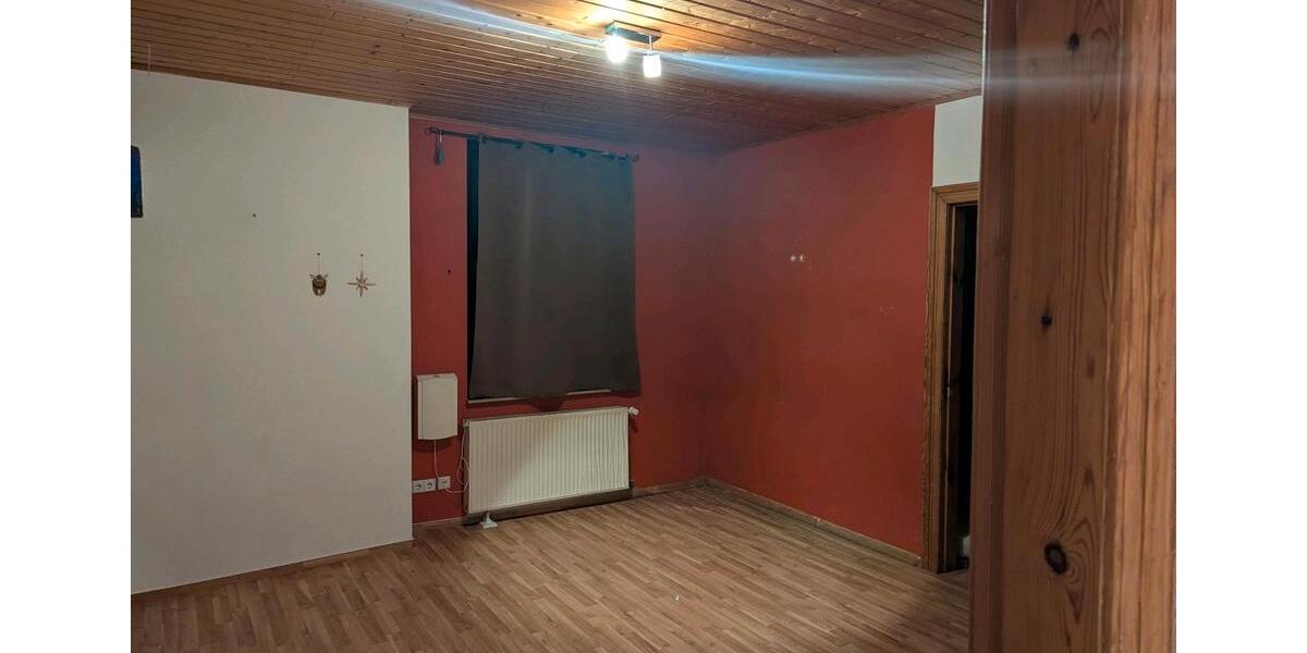 Dachgeschoßwohnung Wittenberg Lutherstadt - 3 Zimmer, 90 m&sup2;, 740&euro; | Angebot:25979851