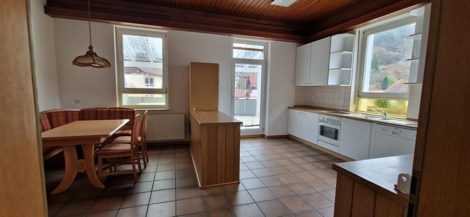 Etagenwohnung Haibach - 2 Zimmer, 140 m&sup2;, 1.300&euro; | Angebot:24636154