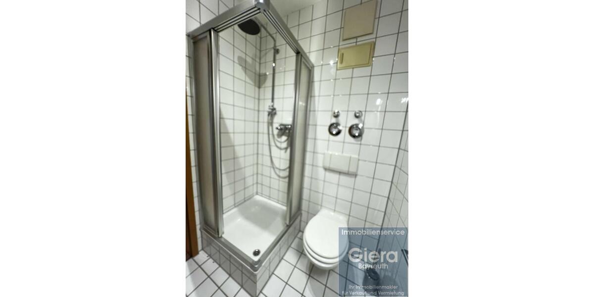 Etagenwohnung Bayreuth City - 1 Zimmer, 21 m&sup2;, 350&euro; | Angebot:24891822