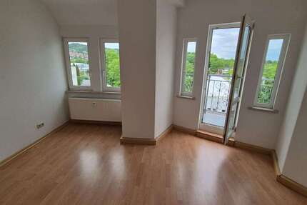 Wohnung Eisenach - 2 Zimmer, 54 m&sup2;, 325&euro; | Angebot:26738006