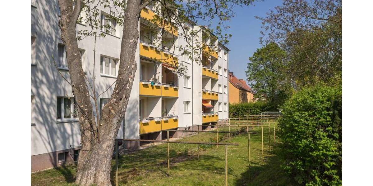 Etagenwohnung Naumburg (Saale) Almrich - 3 Zimmer, 57 m&sup2;, 417&euro; | Angebot:26080421