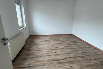 Wohnung Saarbrücken West - 3 Zimmer, 73 m&sup2;, 560&euro; | Angebot:25256166