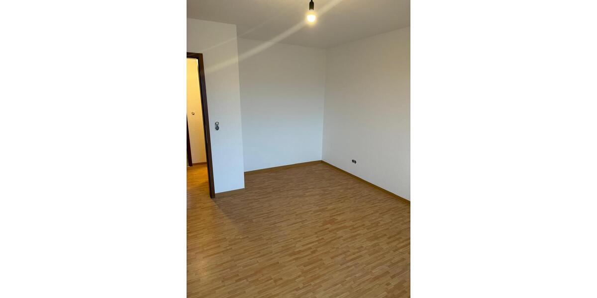 Etagenwohnung Waldshut-Tiengen Tiengen - 2 Zimmer, 61 m&sup2;, 840&euro; | Angebot:26663422