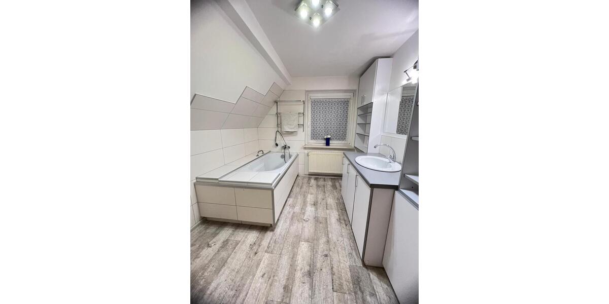 Wohnen auf Zeit Salzgitter Ortschaft Ost - 4 Zimmer, 100 m&sup2;, 25&euro; | Angebot:26357660