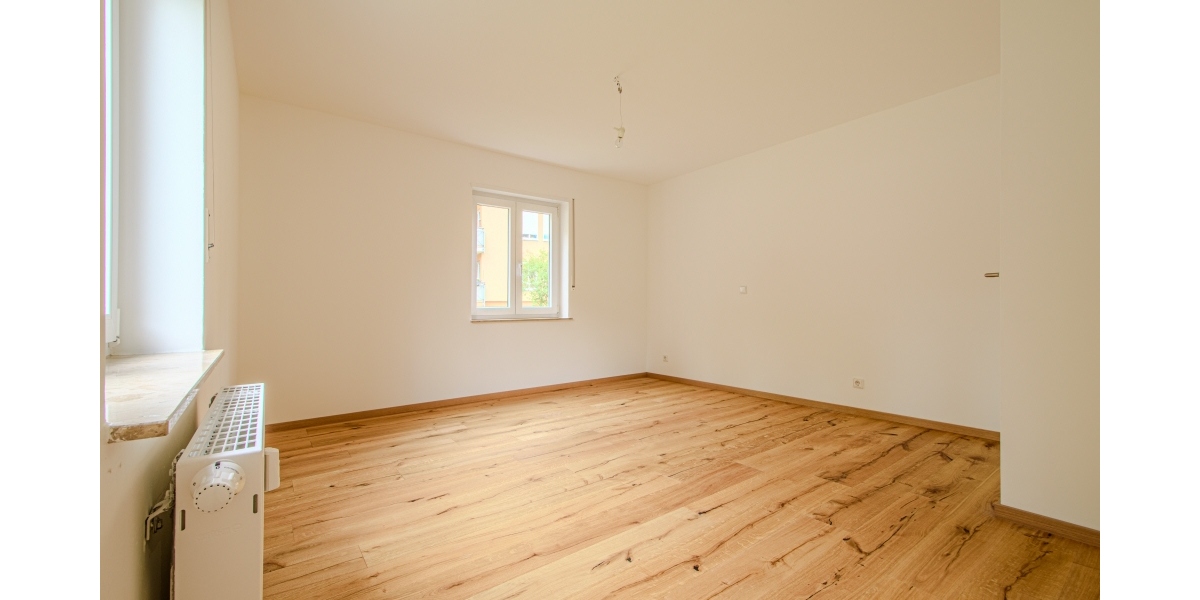 NEU MODERNISIERT – TERRASSE – GARTENANTEIL – DUSCHBAD MIT FENSTER – PKW-STELLPLATZ - Terrassenwohnung Radebeul Radebeul | Angebot:26760178