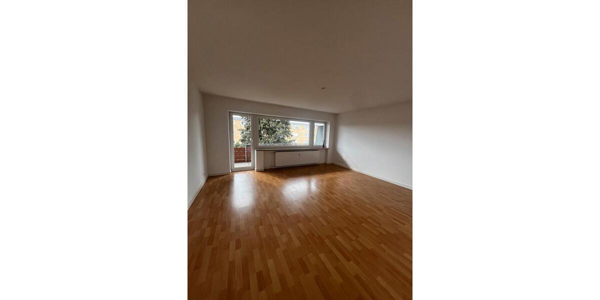 Etagenwohnung Tostedt - 3 Zimmer, 80 m&sup2;, 1.200&euro; | Angebot:26148377