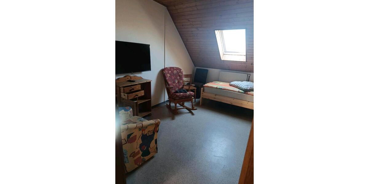 Dachgeschoßwohnung Lathen - 4 Zimmer, 100 m&sup2;, 30&euro; | Angebot:26182610