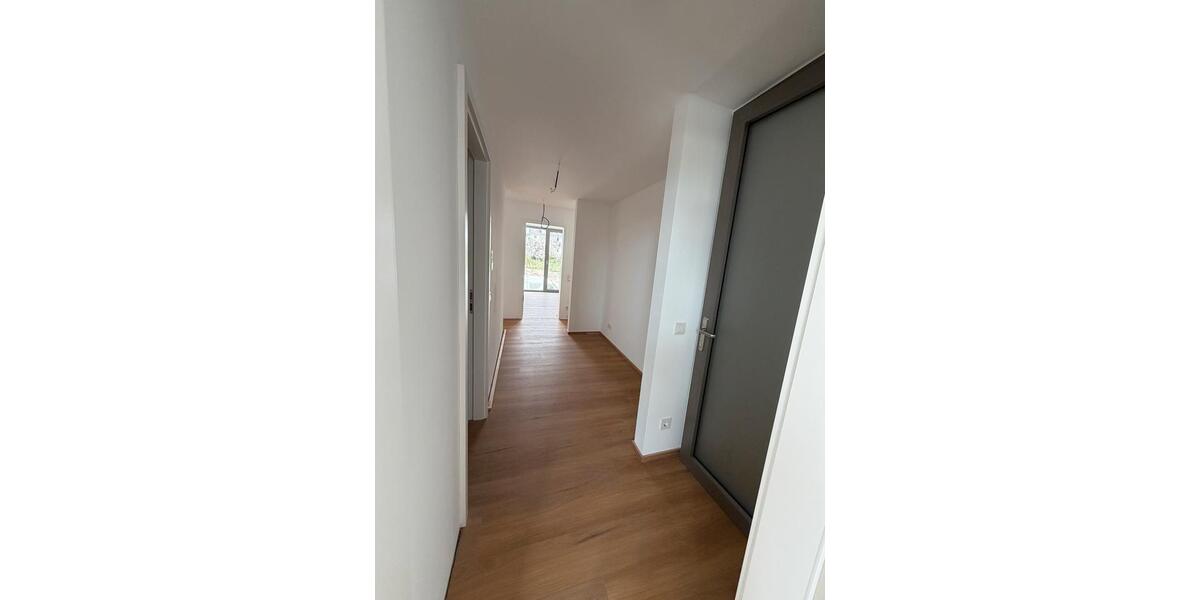 Maisonettenwohnung Saarbrücken Malstatt - 5 Zimmer, 120 m&sup2;, 1.760&euro; | Angebot:26224525