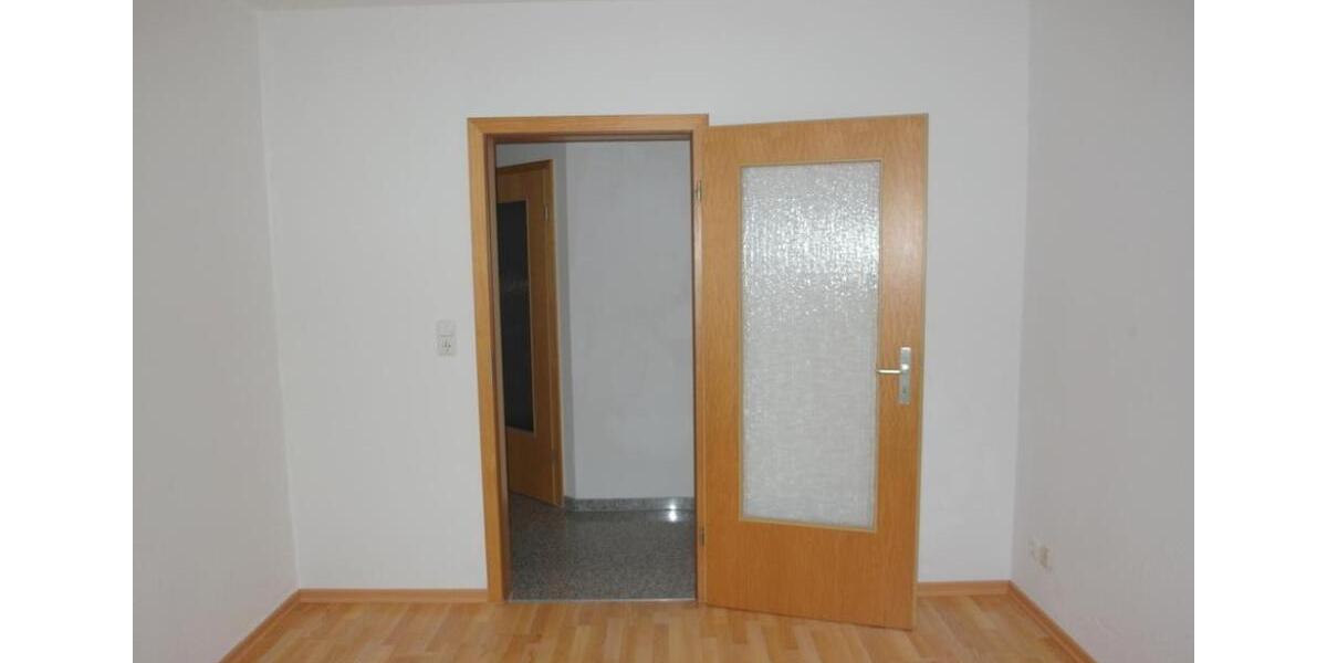 Erdgeschoßwohnung Königsbrück - 3 Zimmer, 77 m&sup2;, 719&euro; | Angebot:25958966