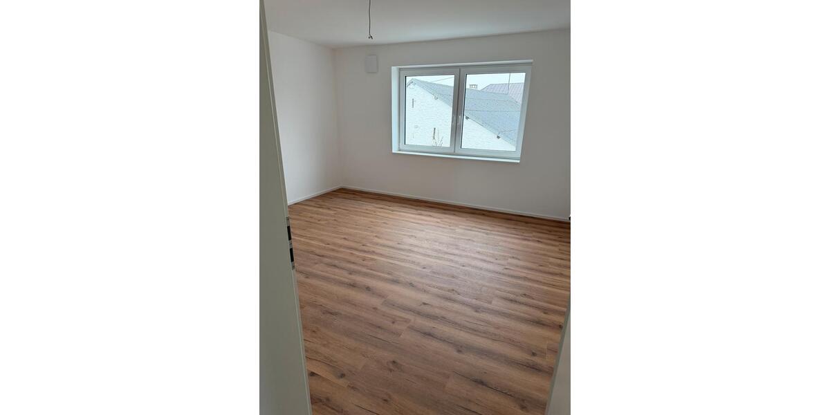 Etagenwohnung Dudeldorf - 3 Zimmer, 83 m&sup2;, 1.020&euro; | Angebot:25404662