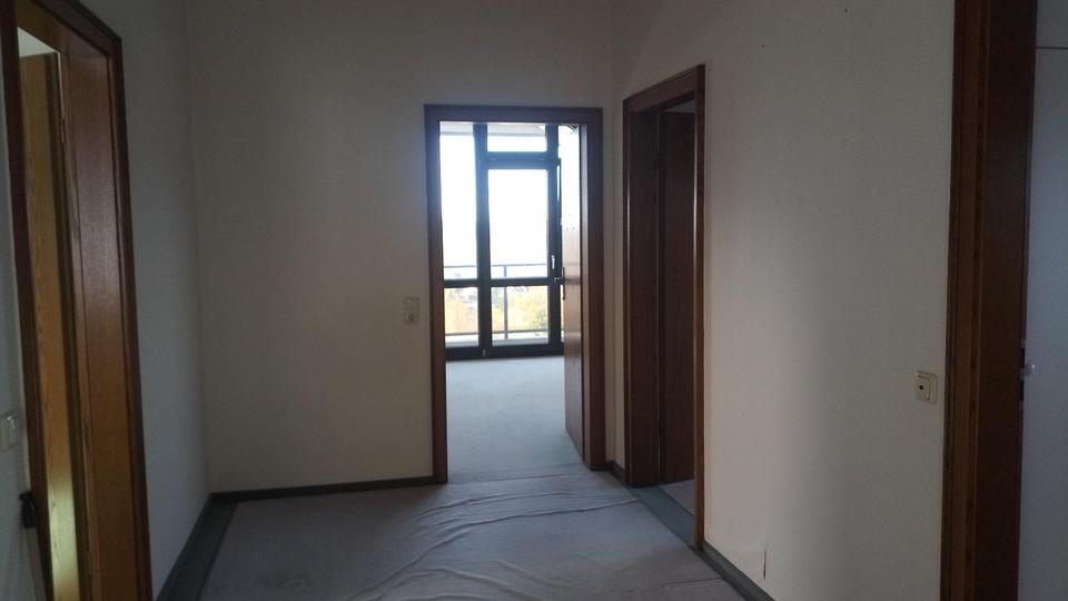 Dachgeschoßwohnung Overath - 2 Zimmer, 71 m&sup2;, 700&euro; | Angebot:25640167