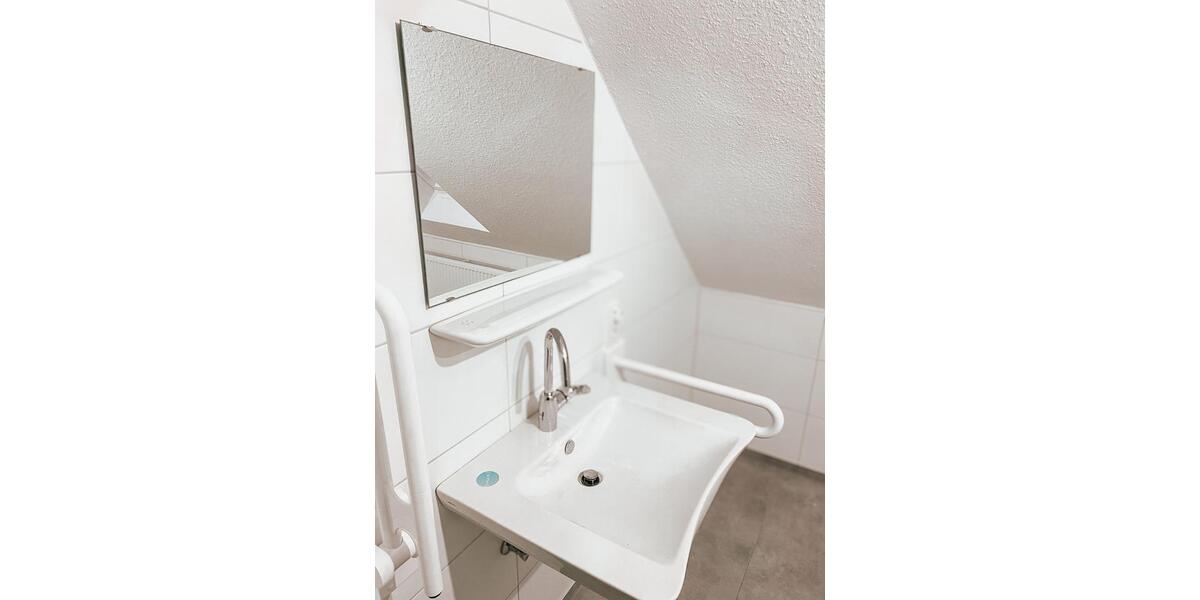 Etagenwohnung Hage - 1 Zimmer, 25 m&sup2;, 450&euro; | Angebot:24715161