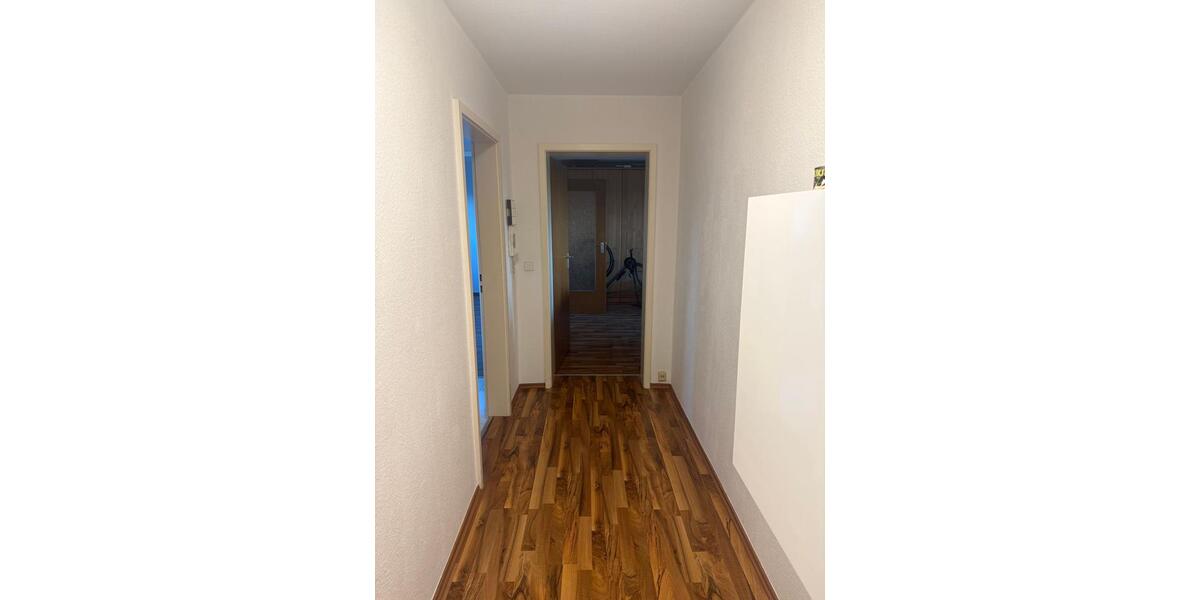 Helle 4-Zimmer-Wohnung im DG 4 zimmer