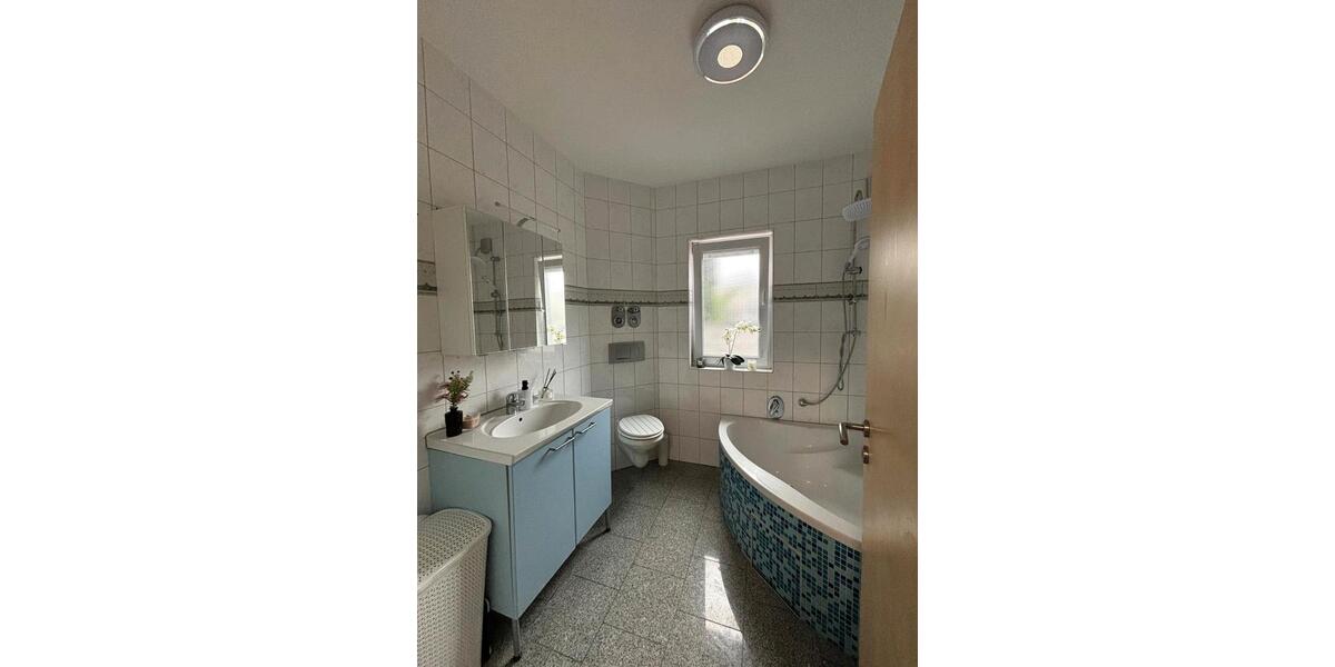Erdgeschoßwohnung Riedstadt - 1 Zimmer, 60 m&sup2;, 750&euro; | Angebot:26491615
