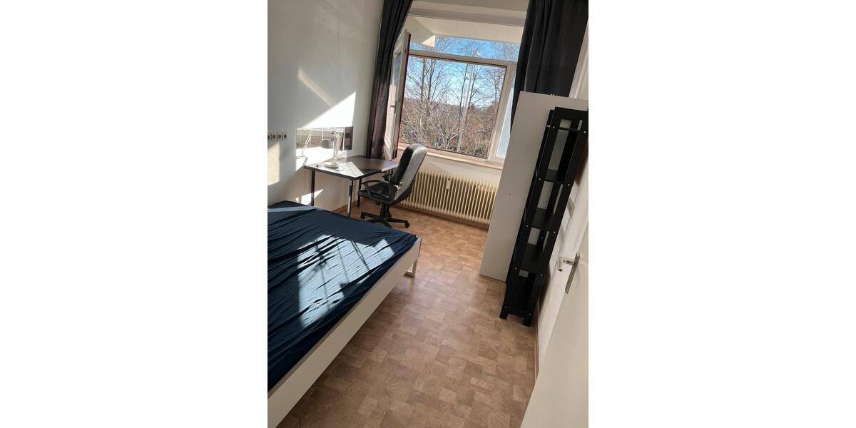 Wohnen auf Zeit Hannover Vahrenwald-List - 6 Zimmer, 105 m&sup2;, 500&euro; | Angebot:25368567