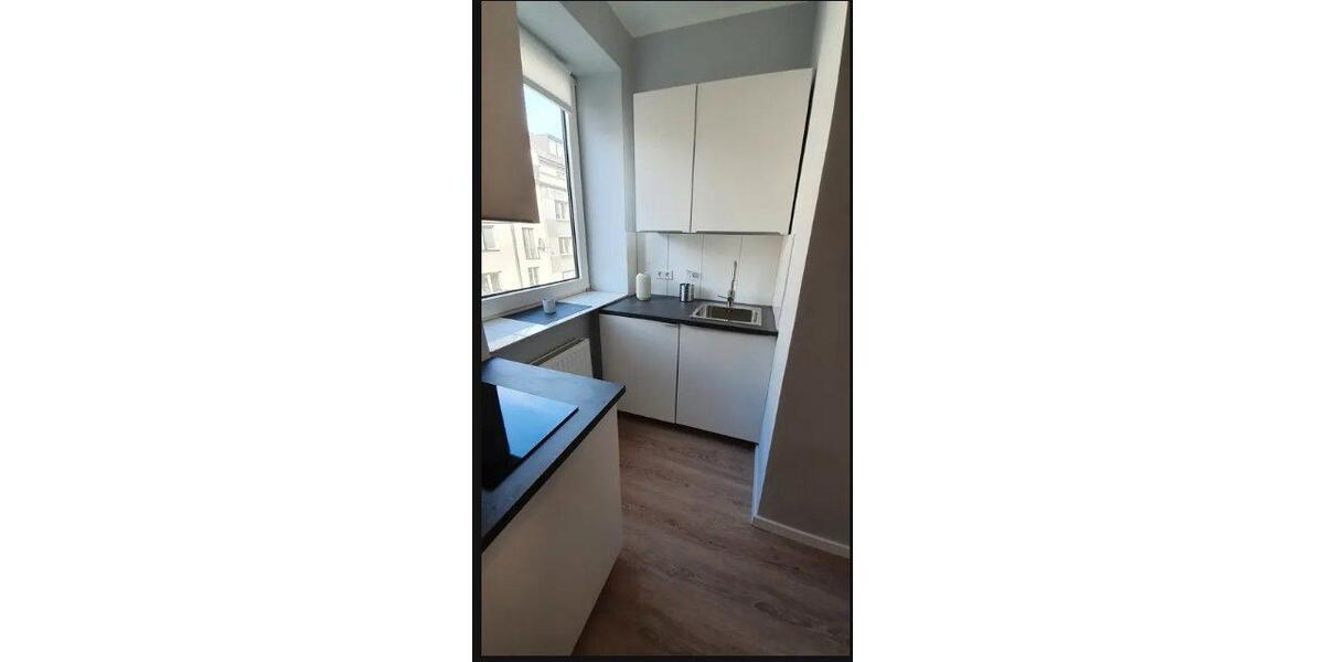 Etagenwohnung Düsseldorf Stadtbezirk 3 - 1 Zimmer, 37 m&sup2;, 680&euro; | Angebot:26493773
