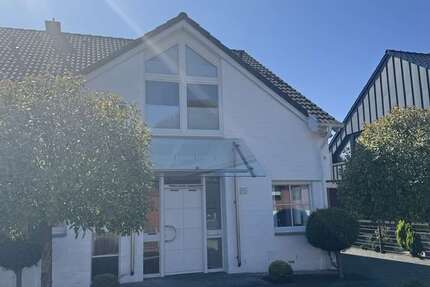 Haus zum Mieten in Mönchengladbach 1.850 € 140 m²