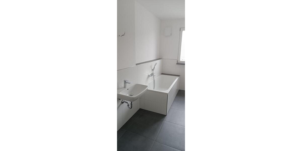 Etagenwohnung Oettingen in Bayern - 2.5 Zimmer, 89 m&sup2;, 1.050&euro; | Angebot:24877172