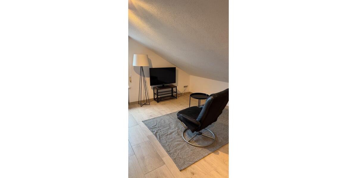 Dachgeschoßwohnung Vaterstetten Parsdorf - 2 Zimmer, 40 m&sup2;, 1.000&euro; | Angebot:25342269