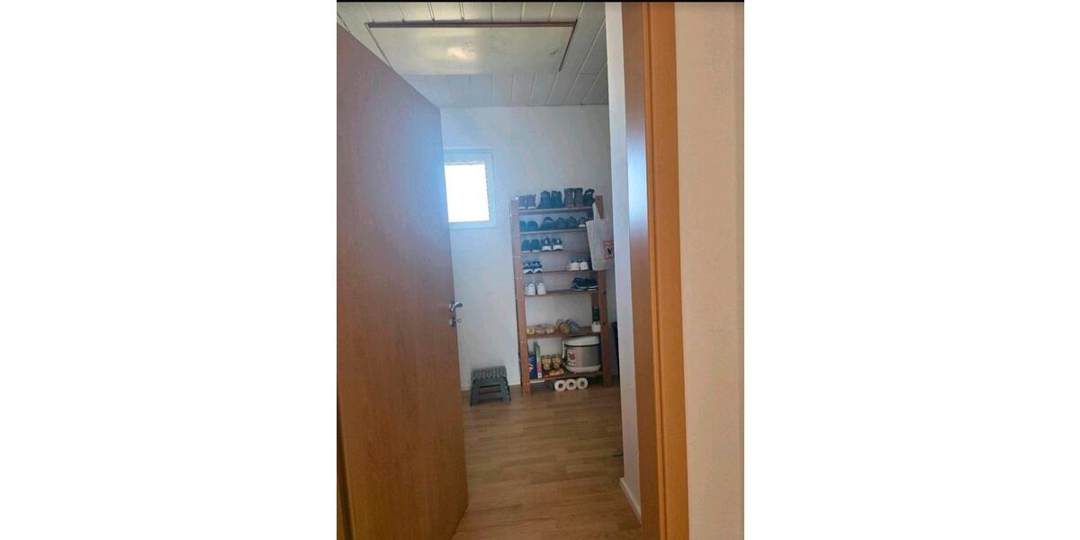 Etagenwohnung Püttlingen - 2 Zimmer, 85 m&sup2;, 650&euro; | Angebot:26132647