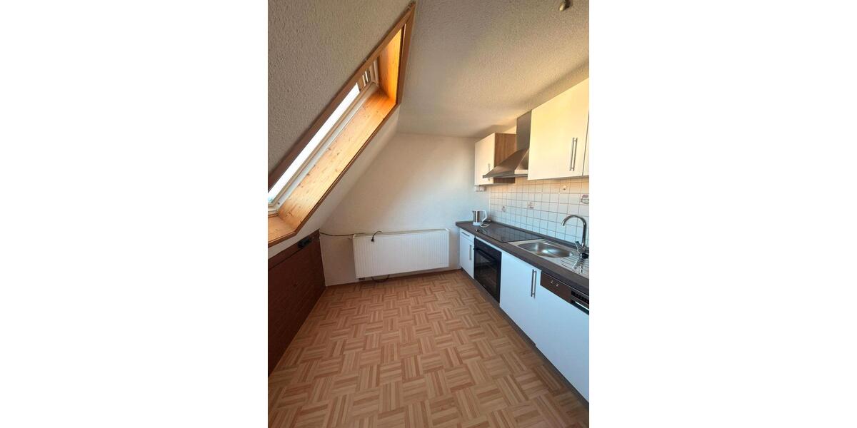 Dachgeschoßwohnung Landsberg am Lech Ellighofen - 2 Zimmer, 50 m&sup2;, 1.100&euro; | Angebot:25480105