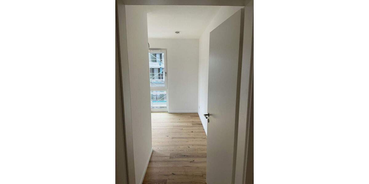 Etagenwohnung Hannover Döhren - 5 Zimmer, 140 m&sup2;, 1.990&euro; | Angebot:24696709