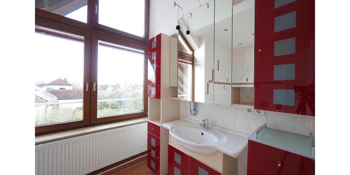 Einfamilienhaus Gerabronn - 6.5 Zimmer, 287 m&sup2;, 1.440&euro; | Angebot:23632903