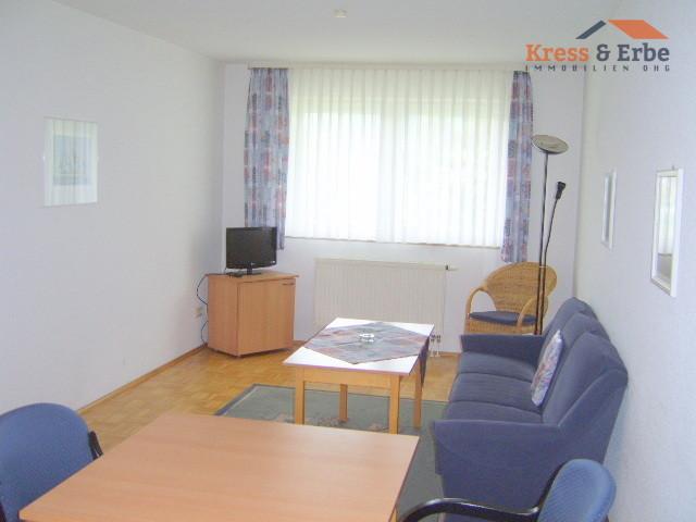 Möbliertes 2 Zimmer-Appartement mit Küchenzeile und Terrasse in sehr gepflegter Wohnanlage zimmer