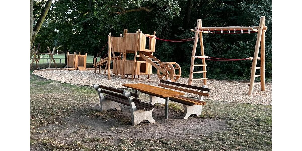 Doppelhaushälfte Großpösna - 5 Zimmer, 138 m&sup2;, 1.950&euro; | Angebot:25138553