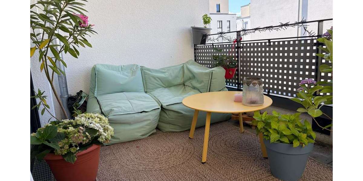 Etagenwohnung Bonn Pennenfeld - 3 Zimmer, 88 m&sup2;, 1.250&euro; | Angebot:26976678